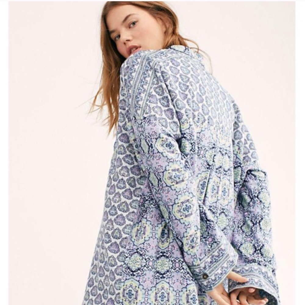 💙💜FREE PEOPLE SLEEP SHIRT💜💙 - Picture 3 of 11
